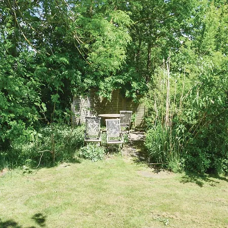 Three-bedroom Holiday In Holiday home
